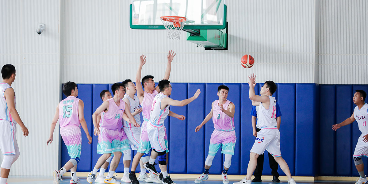 SMIC |  basketball game