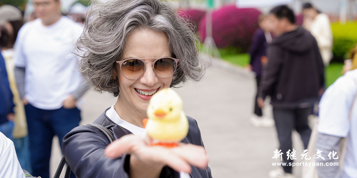 曼胡默尔 | 家庭日